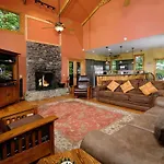 Spacious 4Br Just 7 Min To Downtown Gatlinburg