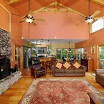 Spacious 4Br Just 7 Min To Downtown Gatlinburg
