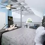 Modern And Romantic Creekside 1Br Hot Tub! Free Attraction Tickets