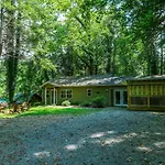 Red Bud Cottage