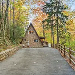 3 Miles To Gsmnp & Dtwn Good Views Hottub A-Frame