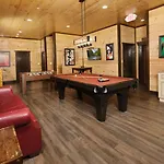 Luxury Lodge