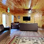 Hemlock Inn