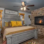 Mountain Sunrise Pool Cottage By Eden Crest