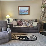 Olde Gatlinburg Place 202