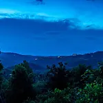 Big Bear Views Lodge