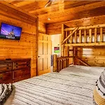 Great Alpine - 4 Kingsuites-July Deals-Views-Hot Tub-Firepit-Gamerm