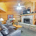 Gatlinburg Vacation Rental With Hot Tub And Game Room!