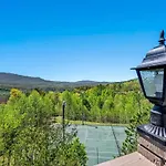 Gatlinburg Getaway