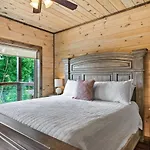 Newly Built Amazing View Chalet Perfect Location
