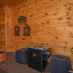 Log Inn, 5 Bed 3 Bath Group Cabin In Gatlinburg With Game Room And Hot Tub, Seasonal Resort Pool