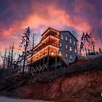 Hidden Gem Masterpiece By Ghosal Luxury Lodging
