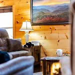 Whispering Pines Retreat By Ghosal Luxury Lodging