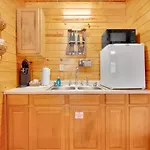 Rustic Cabin In Smoky Mountain