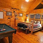 A Gatlinburg Haven #243