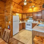 Heavenly View, Hot Tub, 3 King Beds, Pool Table