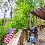 Wanderers Retreat Hot Tub Multicade Grill More