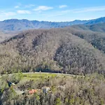 Greenbrier Woods Cabin