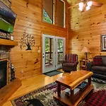 3 Bedroom Near Arts And Crafts District- Hot Tub On A Screened In Porch!