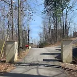 Lovely Cabin Near Gsmnp & Attractions -Hot Tub!