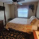 Mountain View Retreats