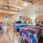 Happy Vibes Cabin - The Name Says It All!