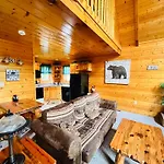 Daa Bears Lodge