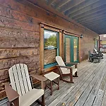 The Great Escape Ii, 5 Bedrooms, Sleeps 17, Game Room, Pool Access, Theater