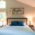 Mountain Escape Chalet-Paradise!