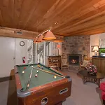 Echota- Four-Bedroom Cabin