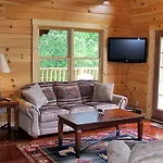 Elkhorn Lodge- Three-Bedroom Cabin