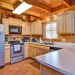 Irish Blessings- One-Bedroom Cabin
