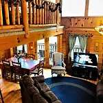 Bear Pleasures Cabin