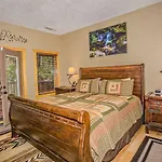 Laurel Creek Hideaway