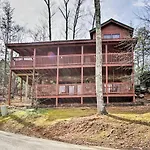 Gatlinburg Mountain Cabin With Grill And Pool Table!
