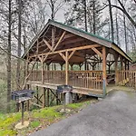 Two Hearts Gatlinburg Cabin With Hot Tub, Amenities