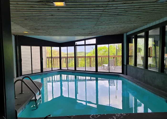 Gatlinburg\'S Ski Mountain Resort, 10 Min From Downtown, King Bed, Pool, Hot Tub, Private Balcony Lowest Prices Of The Year
