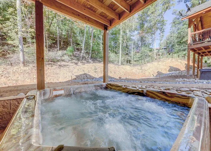 Blue Lagoon Cinema Chalet