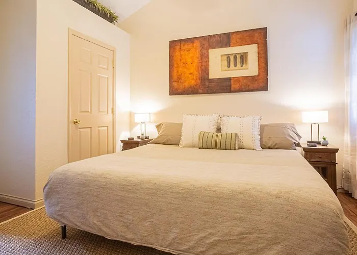 Sasquatch Lodge Cde Sleeps 35