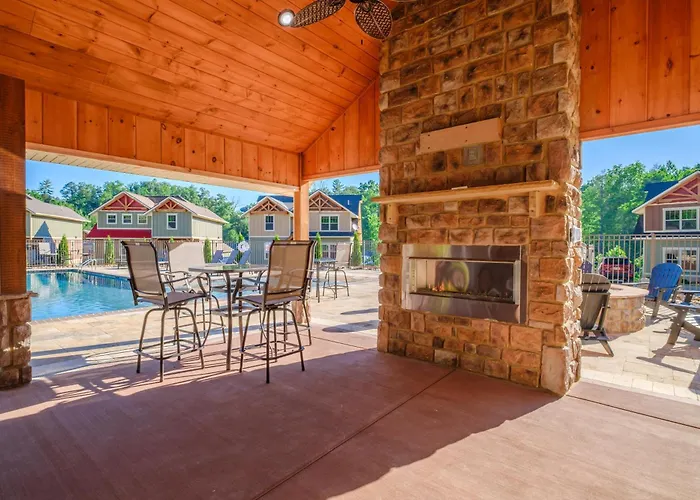 Mountain Palace Cabin