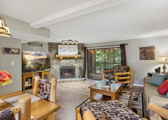 Obear Mountain Is A Newly Updated Condo In Chalet Village Of Gatlinburg!