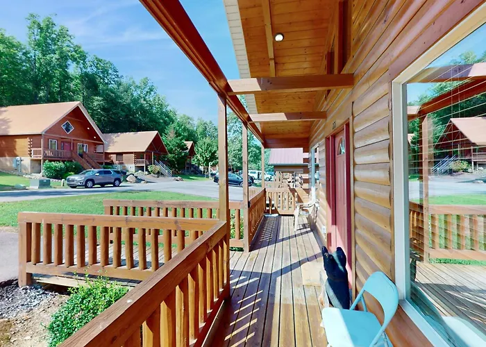 White Oak Resort Southern Comfort