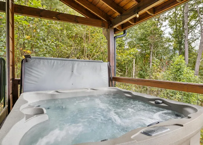Serene 2Br Cabin With Hot Tub, Games & Mountain Views In Cobbly Knob Family & Pet Friendly