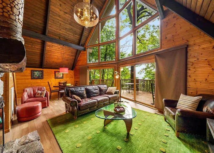 Honey Bear - Unique Boutique Chalet In Gatlinburg With Mt Leconte View