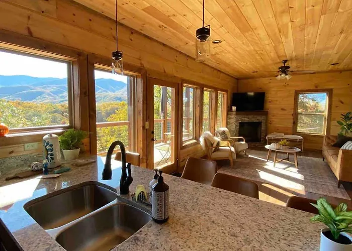 Brand New Chalet With Spectacular Views- Ursa Mons