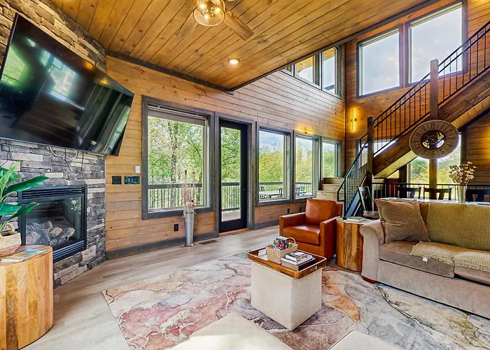 Rocky Top Ridge Retreat