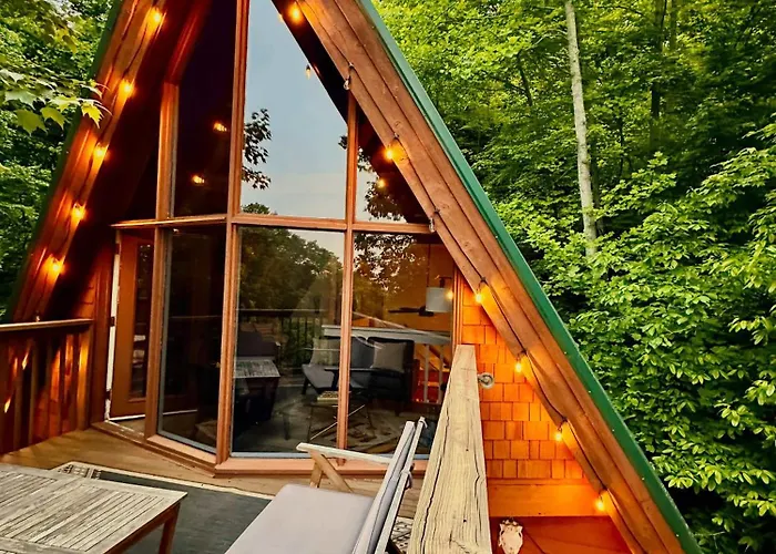Charming A-Frame Cabin W Hot Tub & Mountain Views