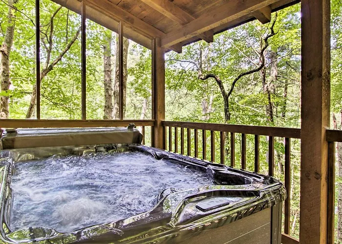 Secluded Forest Cabin, 4 Mi To Downtown Gatlinburg
