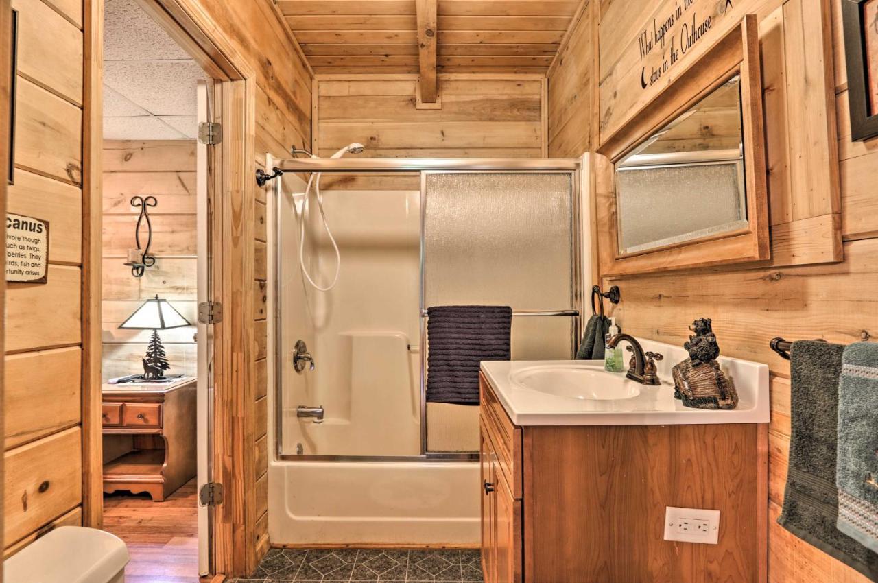 Cabin In The Woods With Hot Tub, Fire Pit