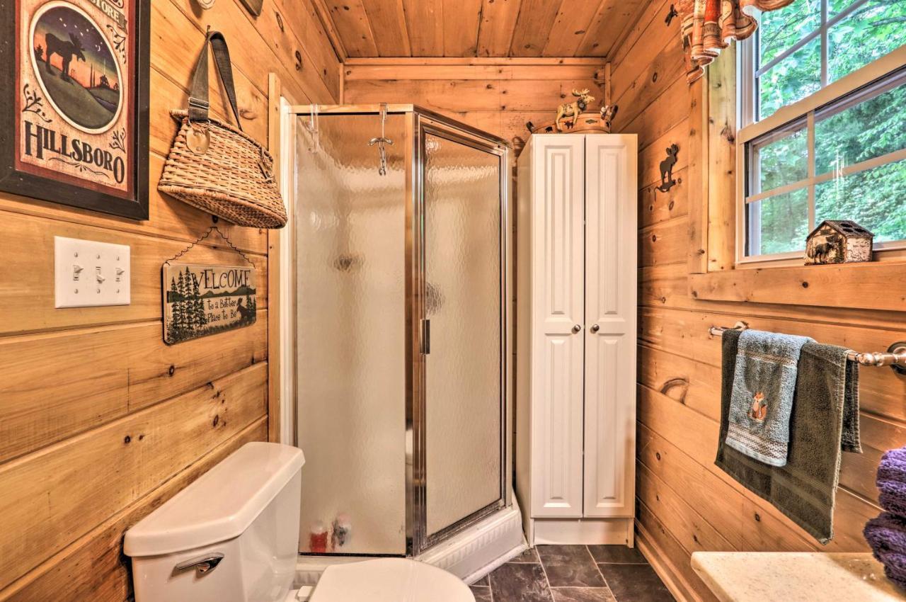Cabin In The Woods With Hot Tub, Fire Pit Holiday home *